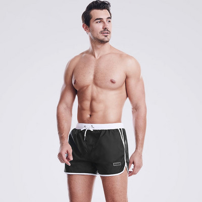 Kiiresti kuivavast kangast meeste ujumisriiete uus mudel