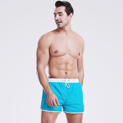 Kiiresti kuivavast kangast meeste ujumisriiete uus mudel