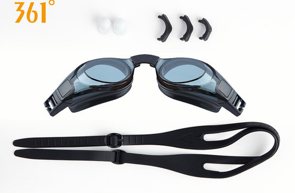 3-osaline meeste rannakomplekt