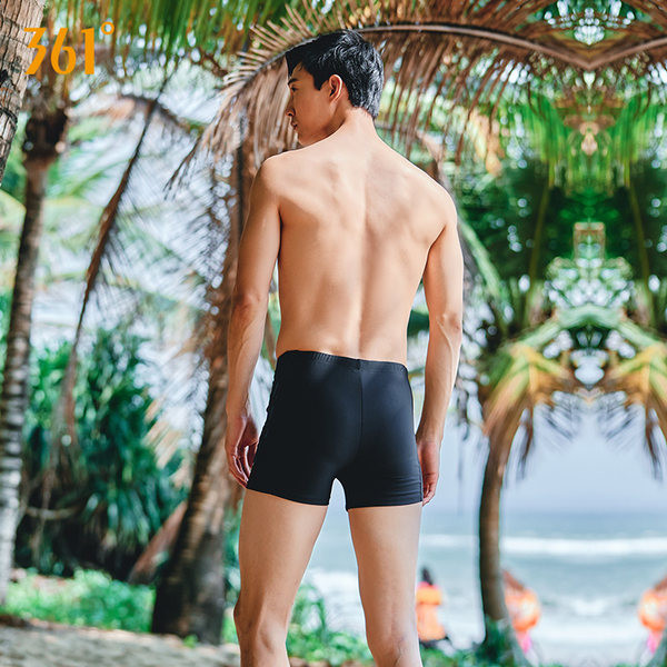 Kahes värvitoonis meeste ujumisbokserid