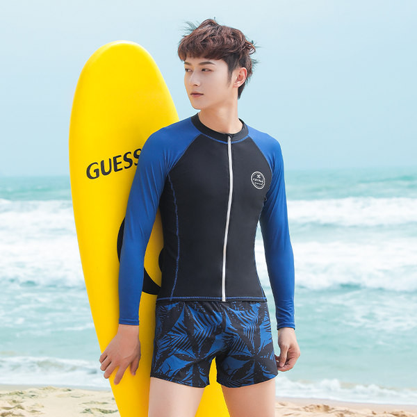 Meeste ujumisriided must ja sinine