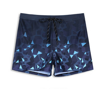 Värvilise mustriga rannabokserid