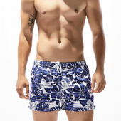 Ujumiseks sobivad meeste lühikesed püksid