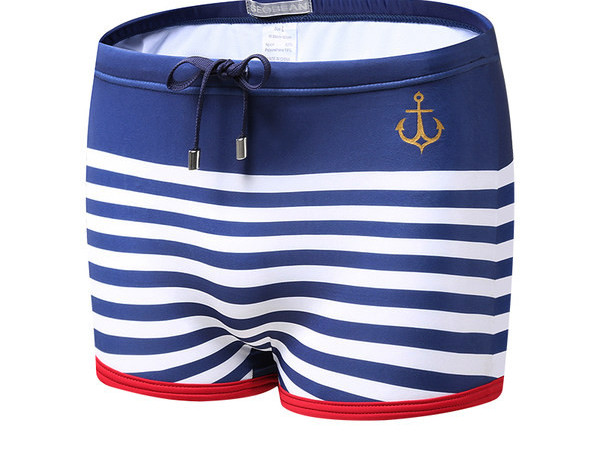 Meeste ujumistrikoo uus mudel aplikatsiooni ja lipsudega