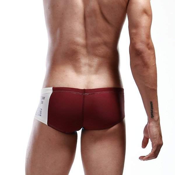 Ujumisbokserid kirja ja madala vöökohaga