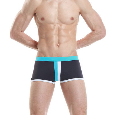 Meeste ujumisriided neljas värvitoonis