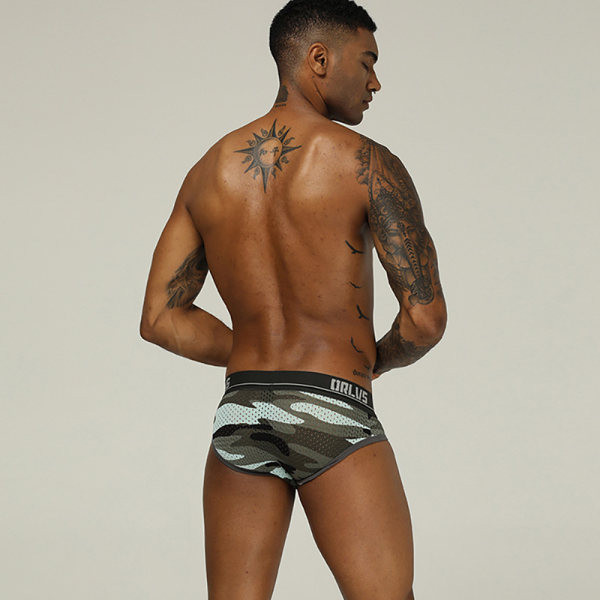 Kamuflaažimustriga meeste püksikud - kolme värvi