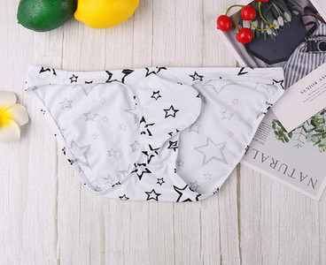 Meeste puuvillased püksid täheaplikatsiooniga