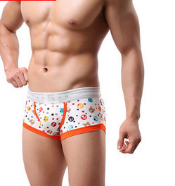 Värviliste meeste bokserite uus mudel