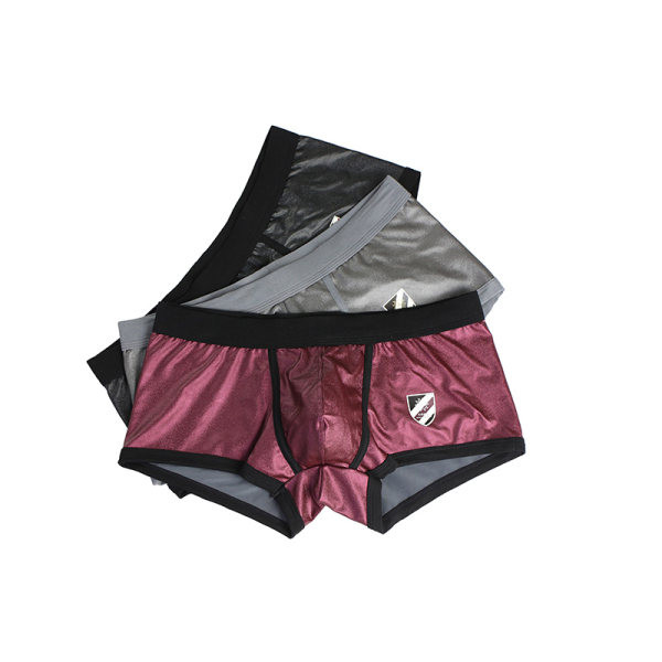 Särava efekti ja tikandiga meeste bokserid