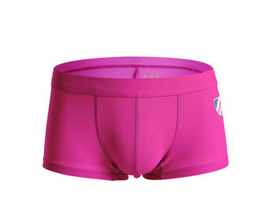 Légáteresztő anyagból készült, alacsony derékú férfi boxer