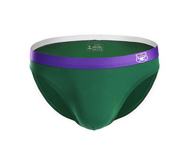 Νέο μοντέλο ανδρικού σλιπ με έμβλημα