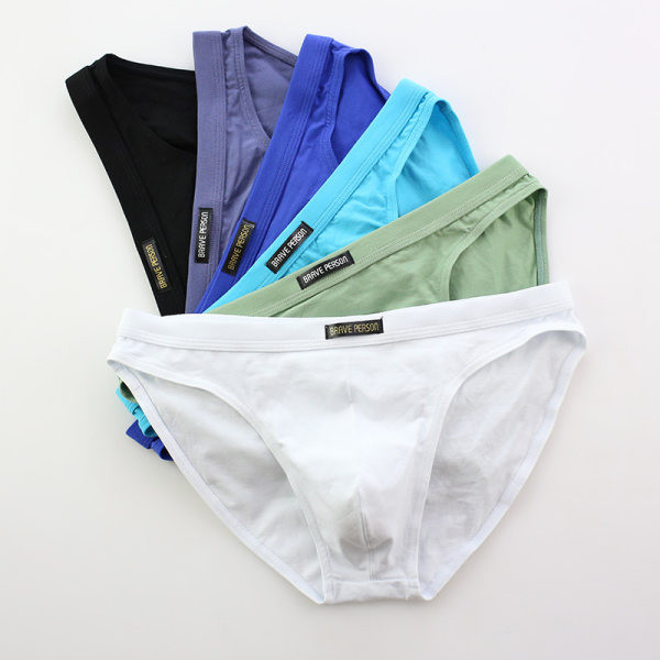 Férfi egyszínű alsónadrág felirattal