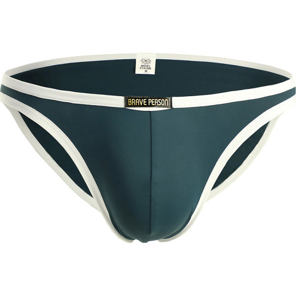 Egyszínű férfi rövidnadrág új modellje - négy színben