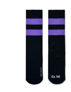 Férfi csíkos zokni hímzett felirattal