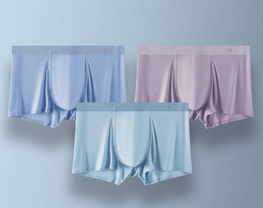 Férfi boxerek 3 darabos ingyenes modellkészletben