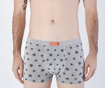 Férfi boxerek vagy rövidnadrágok új modellje - többféle színben