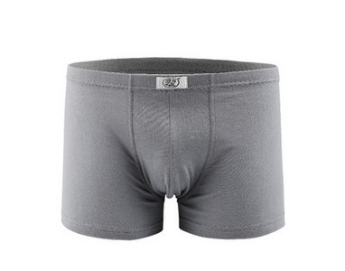 Férfi boxerek vagy rövidnadrágok új modellje - többféle színben