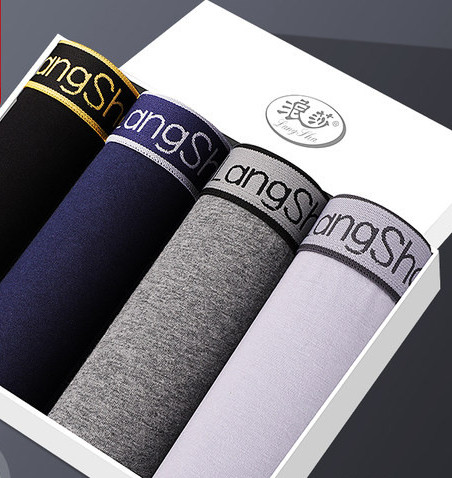 Négy férfi boxer szett