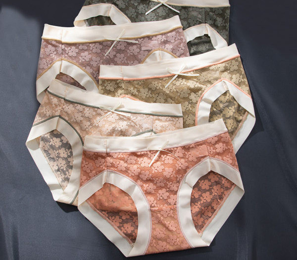 Női csipke bikini szalaggal új modell