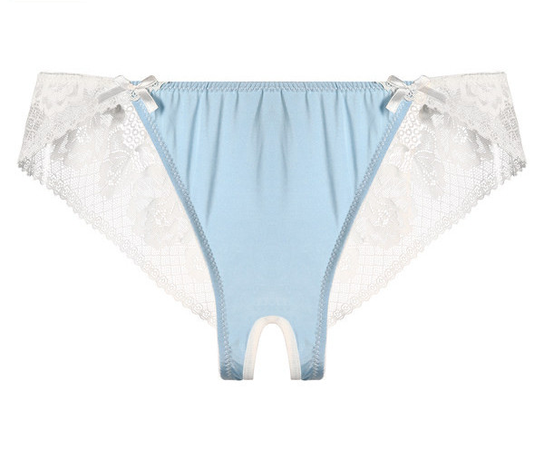 Női bikini csipkével és szalaggal, három színben