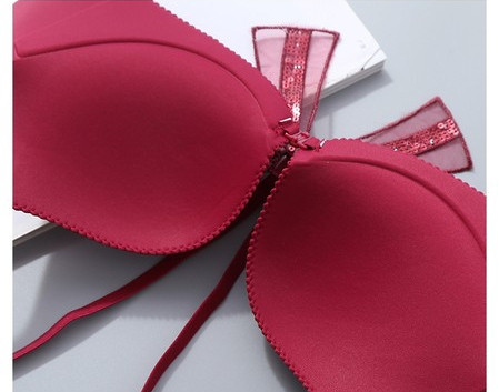 Új modell női szett kereszt pántokkal és csipkés bikinivel