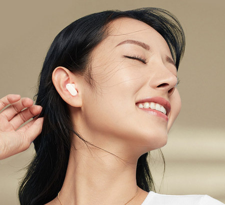 Γυναικείο αθλητικό σορτς με επιγραφή