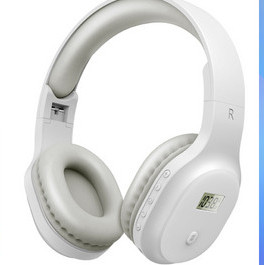 Juhtmeta Bluetooth-peakomplekt koos FM-iga