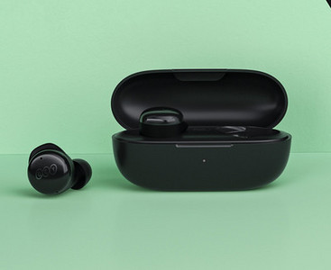 Безжични Bluetooth слушалки с кутия