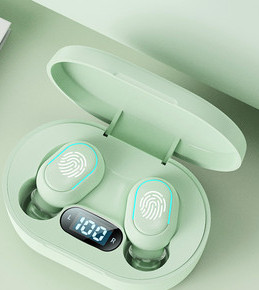 juhtmevaba Bluetooth-peakomplekt pika aku kasutusajaga