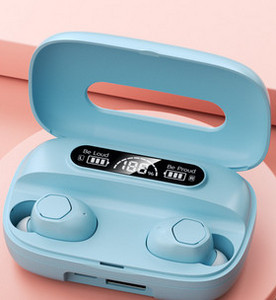 Juhtmevaba Bluetooth-peakomplekt puuteekraaniga karbi ja USB-kaabliga