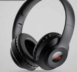 Bluetooth-peakomplekt koos FM-raadioga