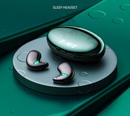 Juhtmeta Bluetooth-peakomplekt koos karbiga