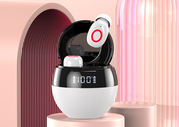 Vezeték nélküli bluetooth headset töltődobozban