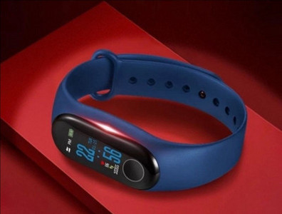 Фитнес гривна със силиконова каишка -измерваща сърдечния ритъм