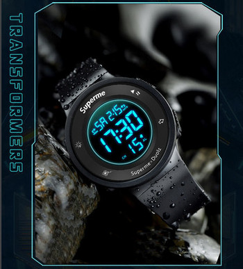 Спортен водоустойчив часовник със силиконова каишка