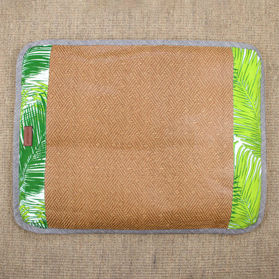 Кучешко легло тип шезлонг