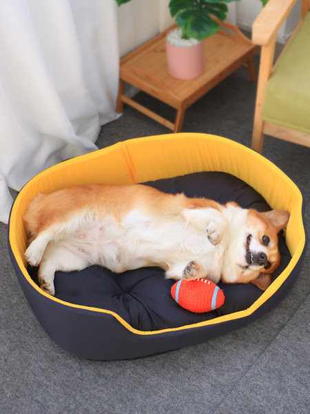 Текстилно легло за кучета в три размера