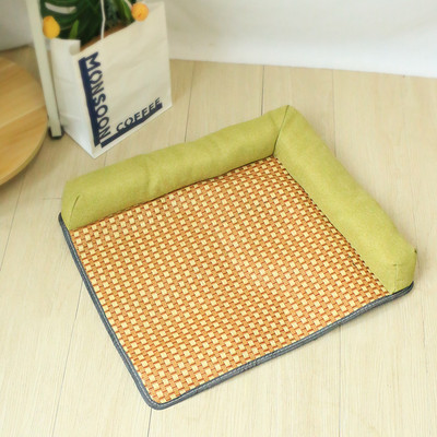 Лятна постелка за кучета