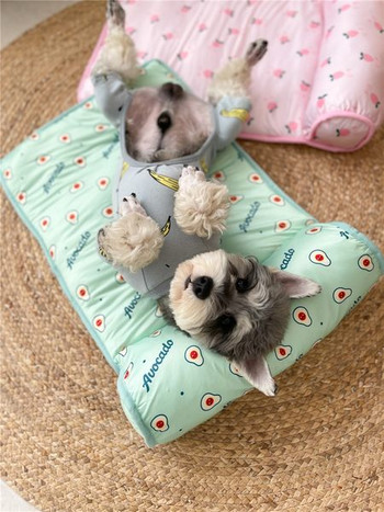 Кучешка текстилна постелка с възглавничка