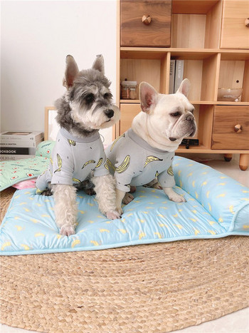 Кучешка текстилна постелка с възглавничка