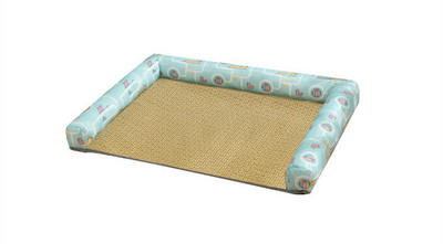 Лятна постелка с възглавничка за кучета