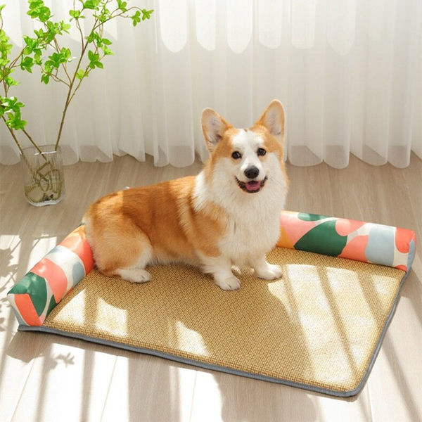 Лятна постелка с възглавничка за кучета