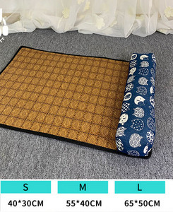 Лятна постелка за кучета - различни модели