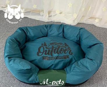 Кучешко легло с надпис - подходящо за всеки сезон