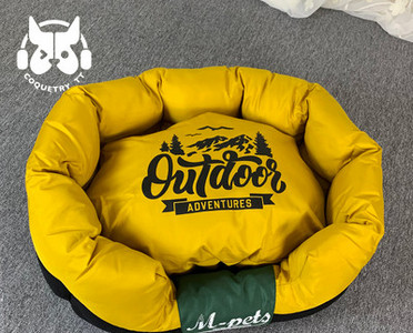 Кучешко легло с надпис - подходящо за всеки сезон