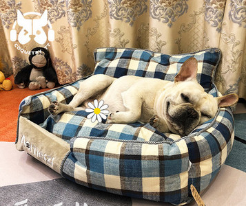 Карирано топло легло за кучета