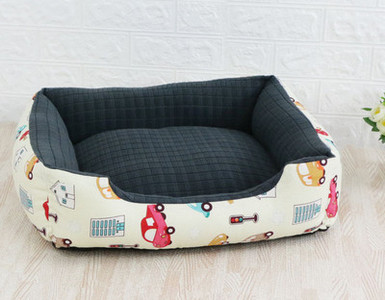 Текстилно цветно легло за кучета