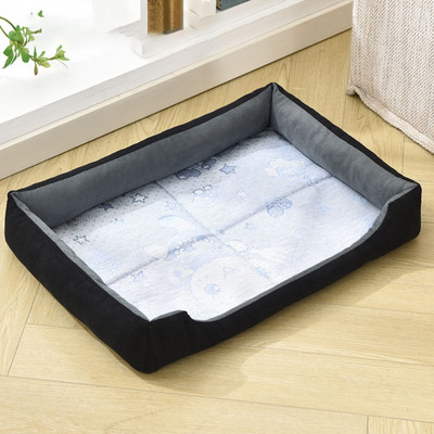 Лятно легло за кучета в различни цветове