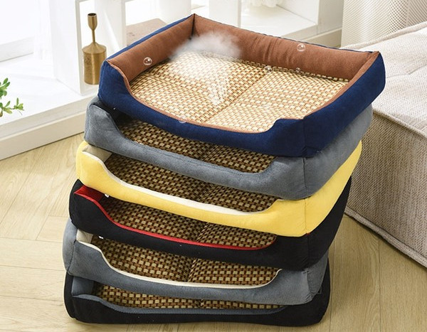 Лятно легло за кучета в различни цветове